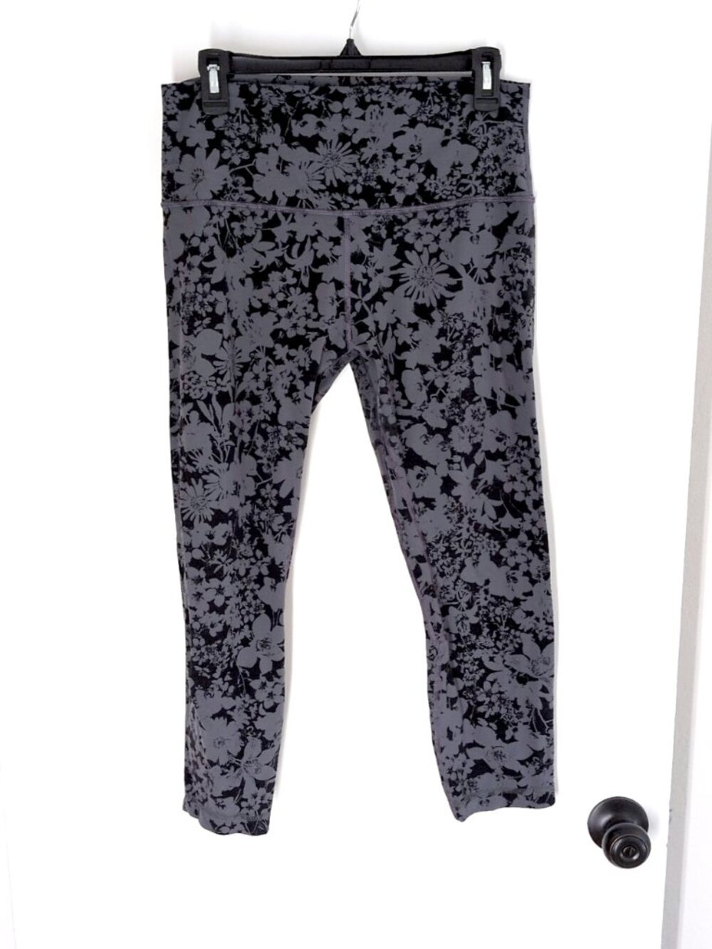 Lululemon Align Pant II *25" Efflorescent Nebula Black 10 floral gray crop